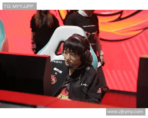 FPX战队实力引发热议CSGO圈内对其表现的争论与分析 FPX战队实力引发热议CSGO圈内对其表现的争论与分析
