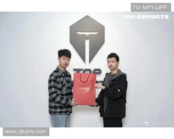 电竞比分独家解析TES战队比赛经验与对手的深度对比分析