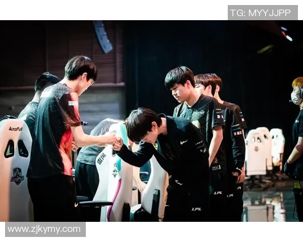 深入解析RNG战队在王者荣耀比赛中的战术运用与经验分享 深入解析RNG战队在王者荣耀比赛中的战术运用与经验分享